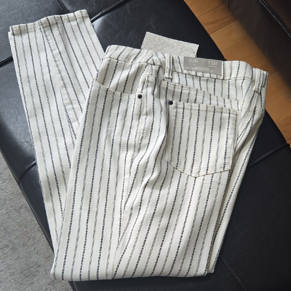 Chico's So Slimming Girlfriend Ankle Pants